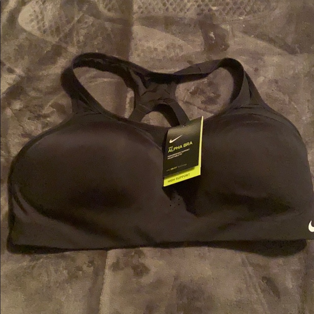 NIKE ALPHA BRA SIZE LARGE (D-E) NWT